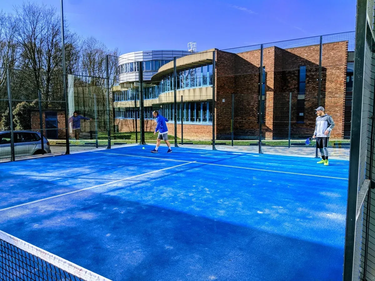 ET SI VOUS VOUS METTIEZ AU PADEL? — photo 3