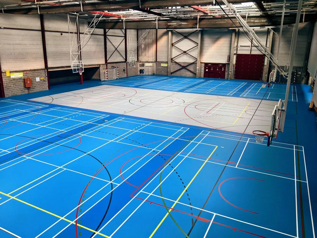 Photos of the hall — photo 1