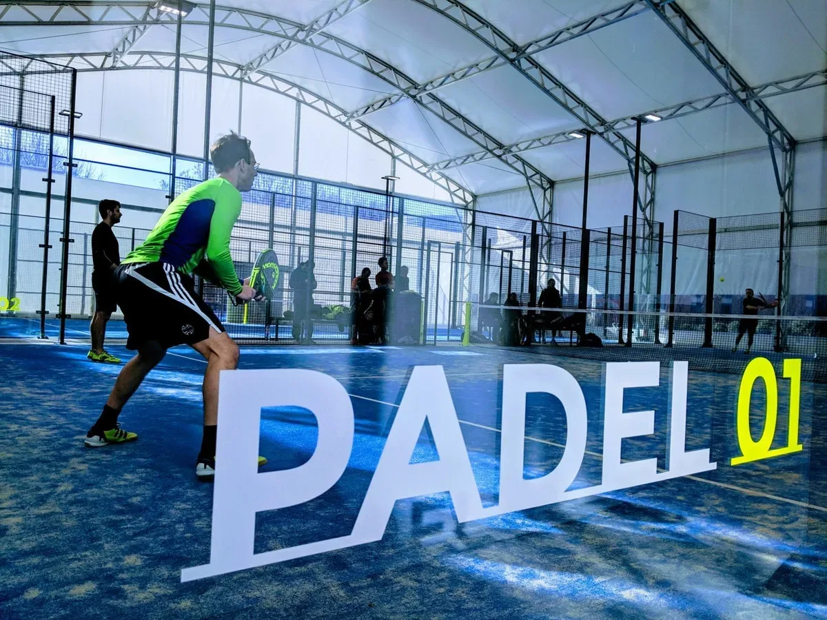 HOW ABOUT TAKING UP PADEL? — photo 1